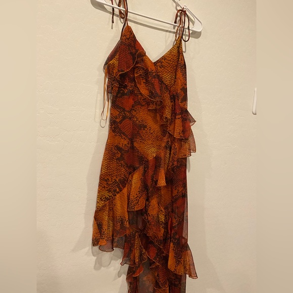 Luxxel Asymmetrical Dress - Picture 11 of 11